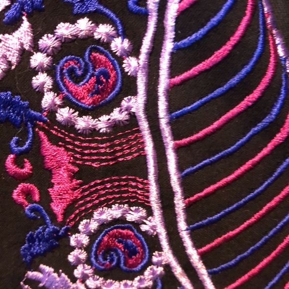 Light weight tunic bought in Afghanistan. - Picture 3 of 5